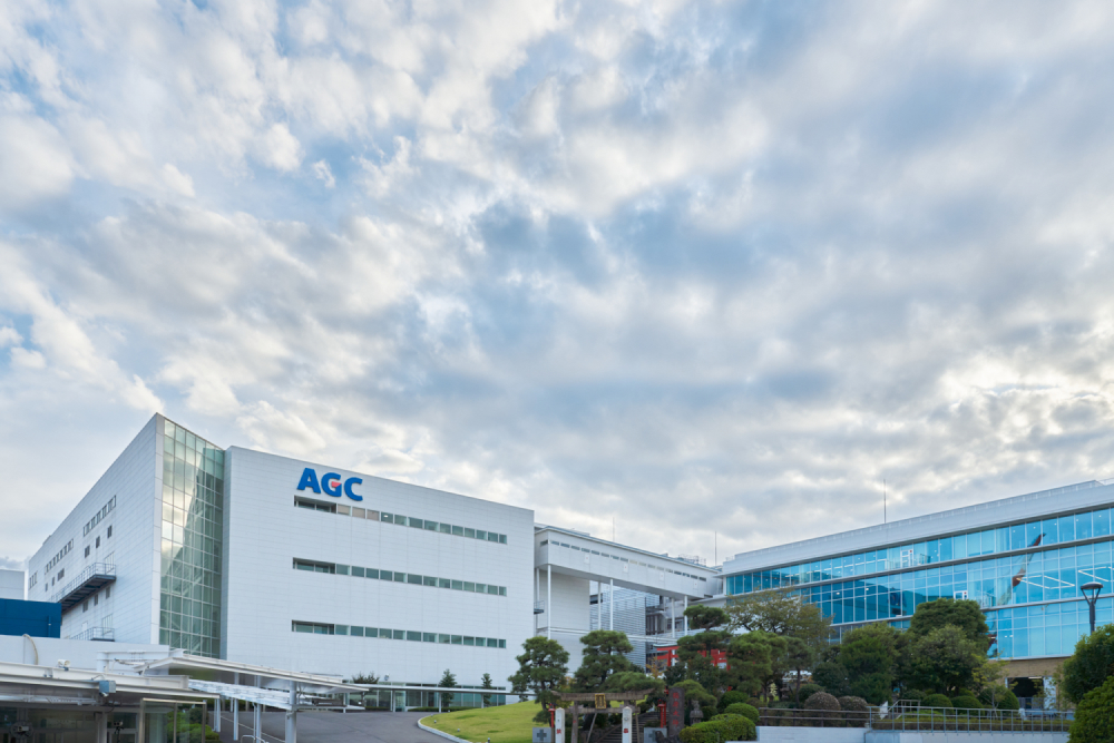「工業炉における燃料アンモニアの燃焼技術開発」の実証実験が進められている、AGC横浜テクニカルセンター。