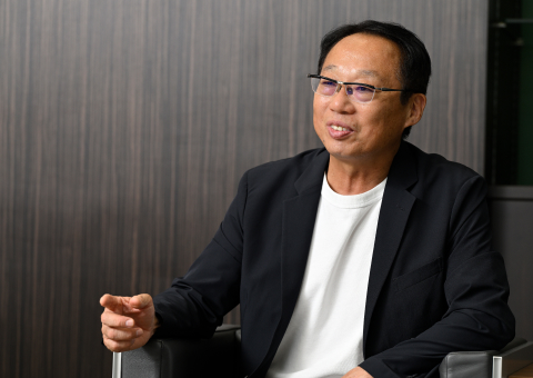FC今治 / 株式会社今治．夢スポーツ 代表取締役会長 元サッカー日本代表 監督 岡田 武史氏