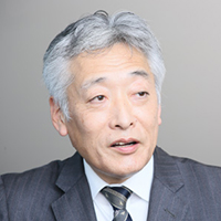 川野辺 毅