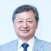 倉田 英之