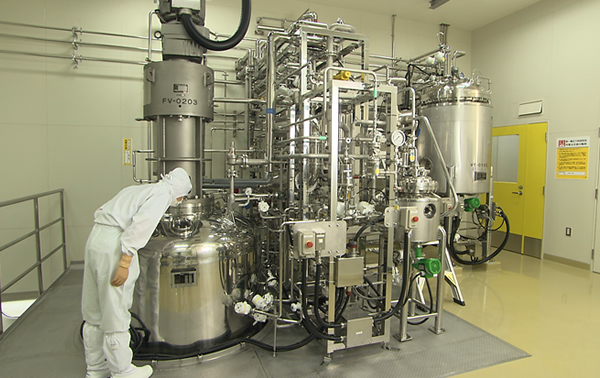 国内最大級の微生物培養槽(タンクサイズ 4,500L)