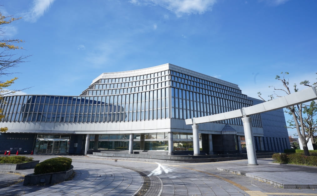 市原市立中央図書館