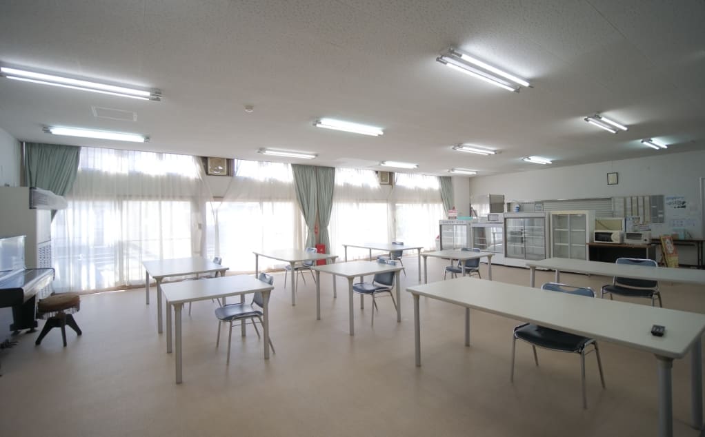 社有寮-食堂