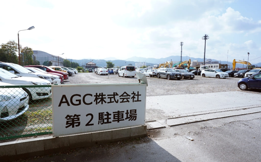 相模工場駐車場